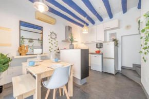CAN QUICO-CASA con ENCANTO en el CENTRO, junto a la BAHÍA, parking publico proximo